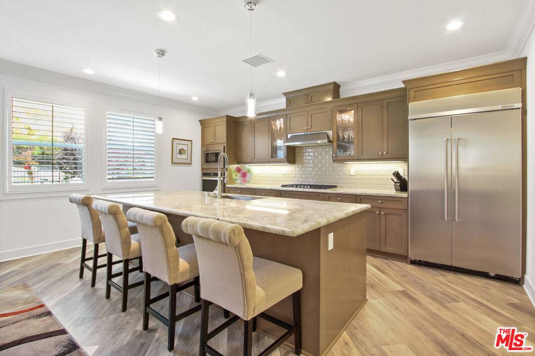 Santa Clarita, CA 91350,19043 Lauren Ln