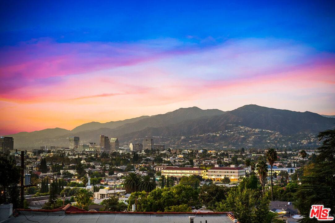 Glendale, CA 91205,1219 Berkeley Dr