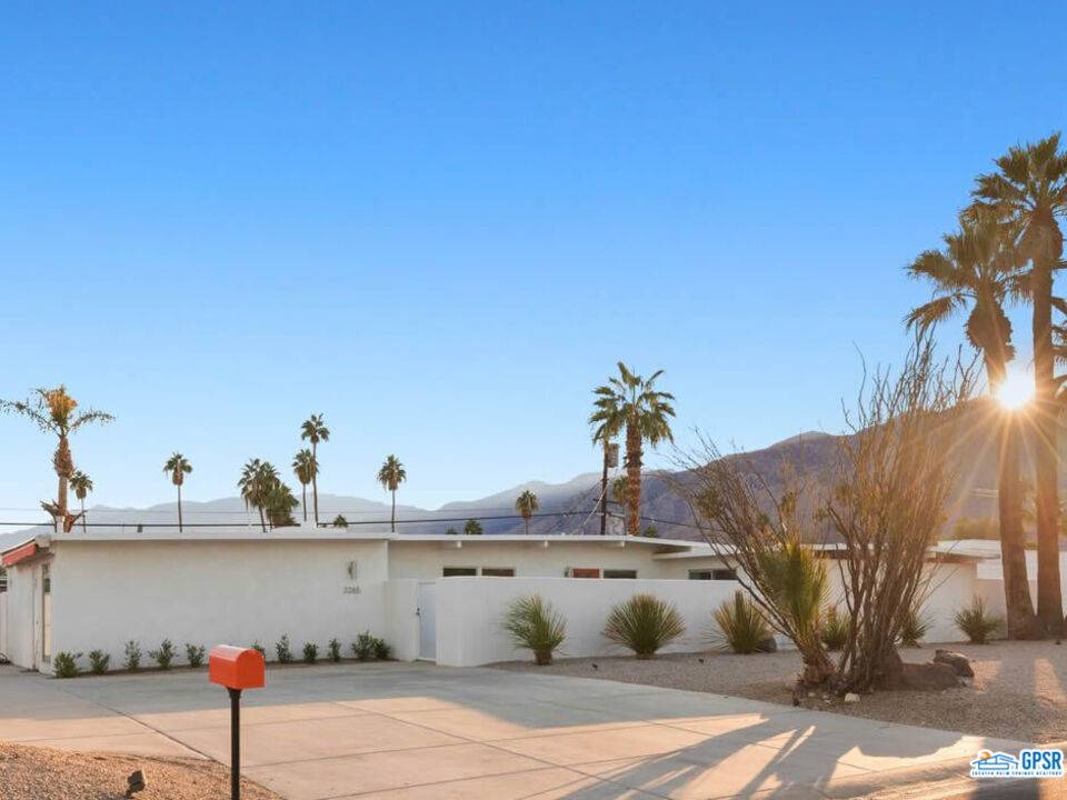 Palm Springs, CA 92262,2265 E Andreas Rd