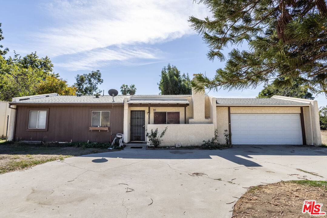 Sylmar, CA 91342,13645 Norris Ave