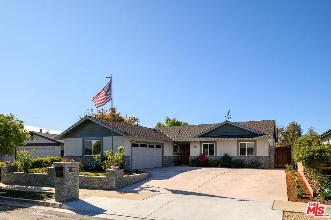 Goleta, CA 93117,229 San Napoli Dr