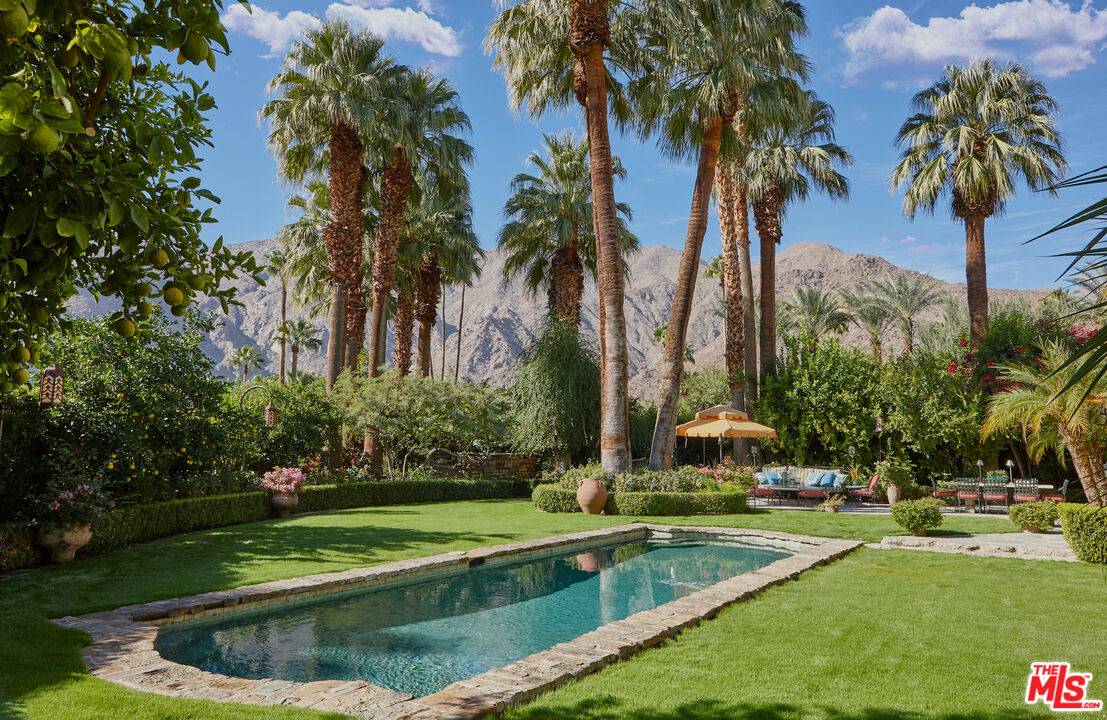 Palm Springs, CA 92262,1410 Camino Mirasol