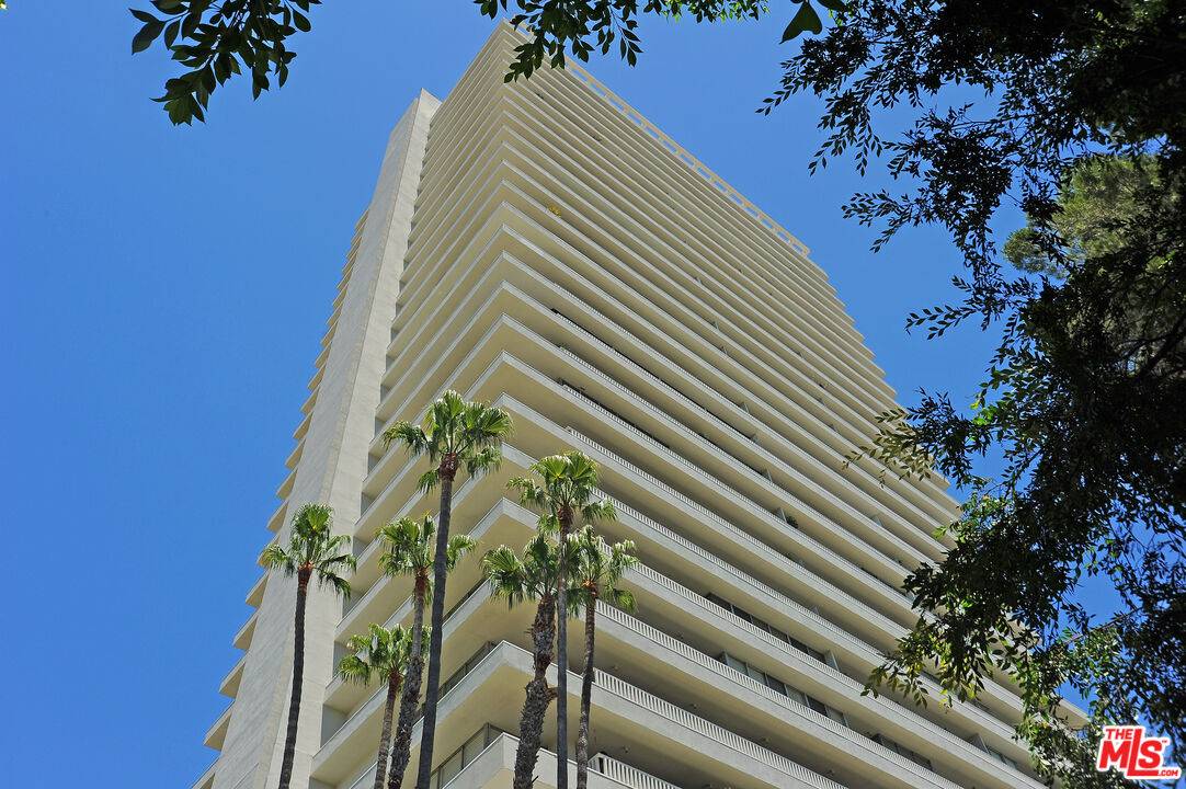 West Hollywood, CA 90069,9255 Doheny Rd #2505