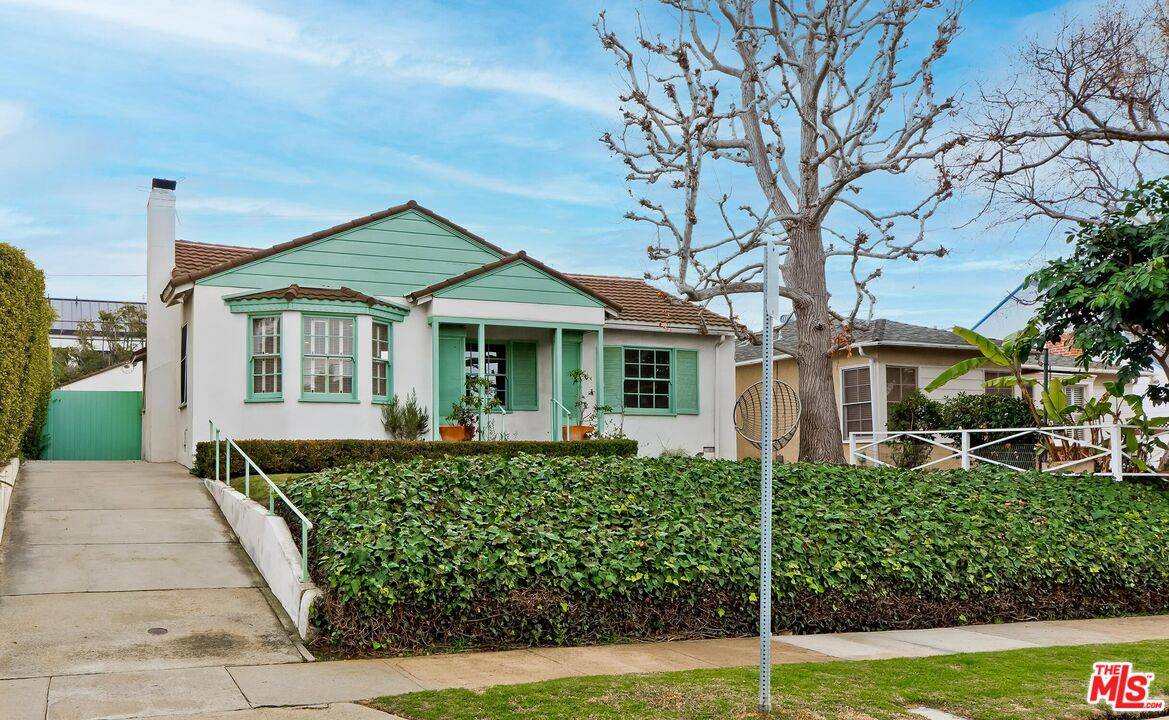 Pacific Palisades, CA 90272,412 Swarthmore Ave