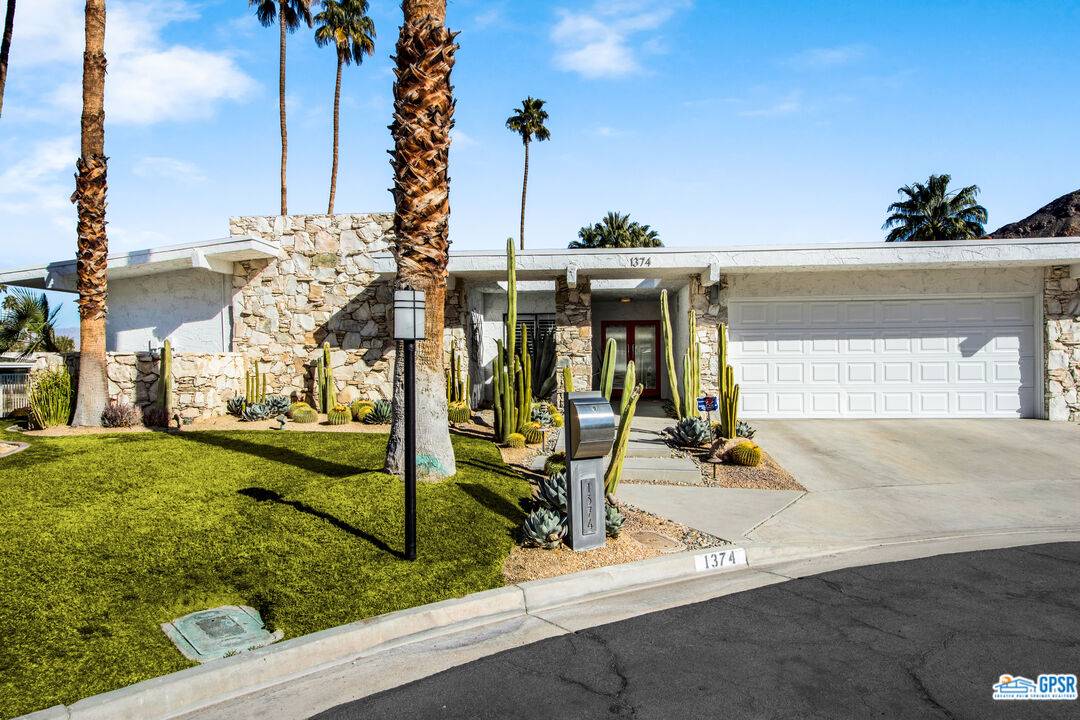 Palm Springs, CA 92264,1374 Malaga Cir