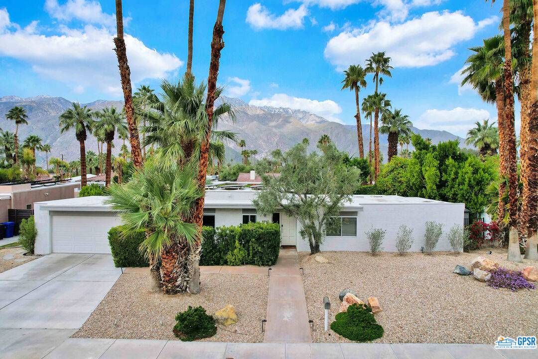 Palm Springs, CA 92262,571 N Tercero Cir