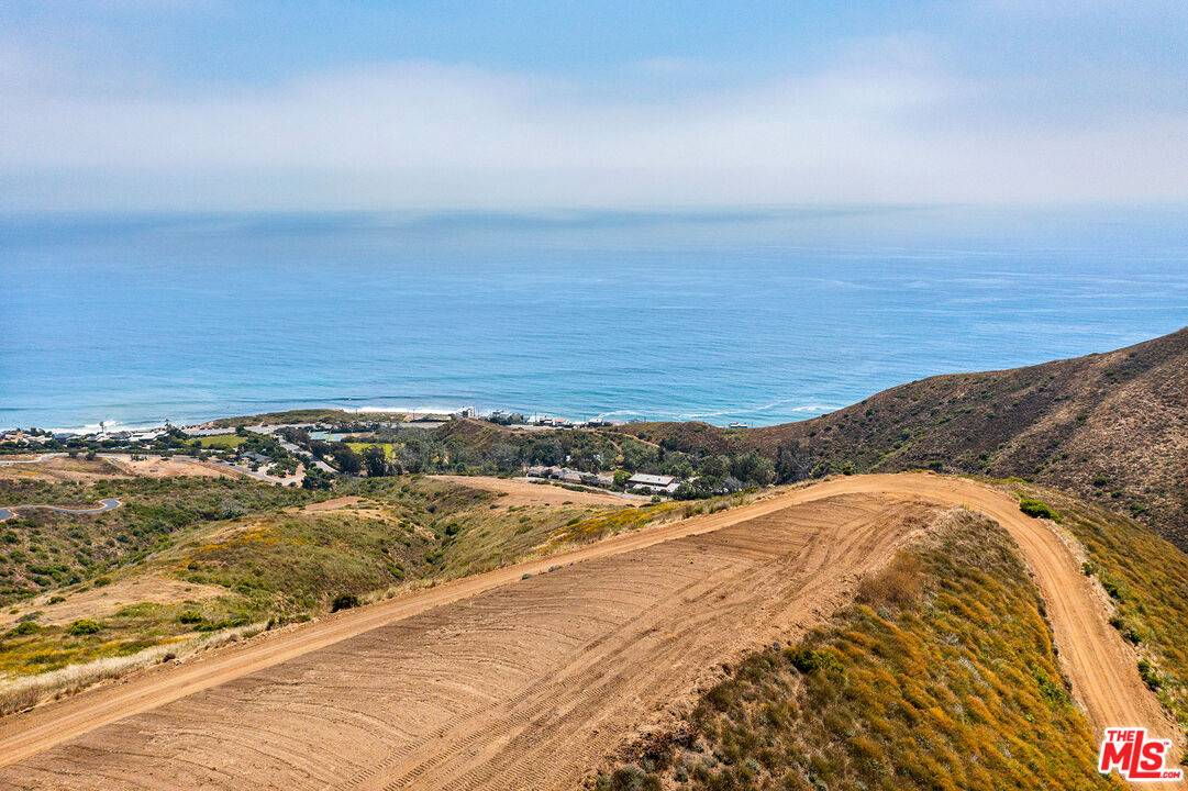 Malibu, CA 90265,10806 Yerba Buena Rd