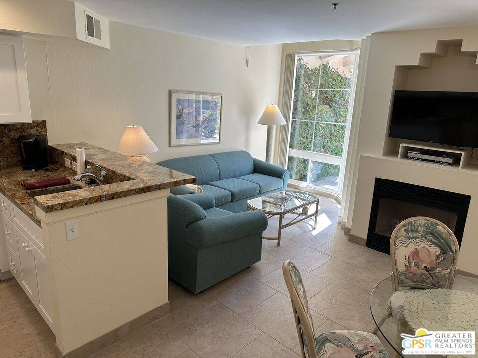 Palm Springs, CA 92262,1555 N Chaparral Rd #302