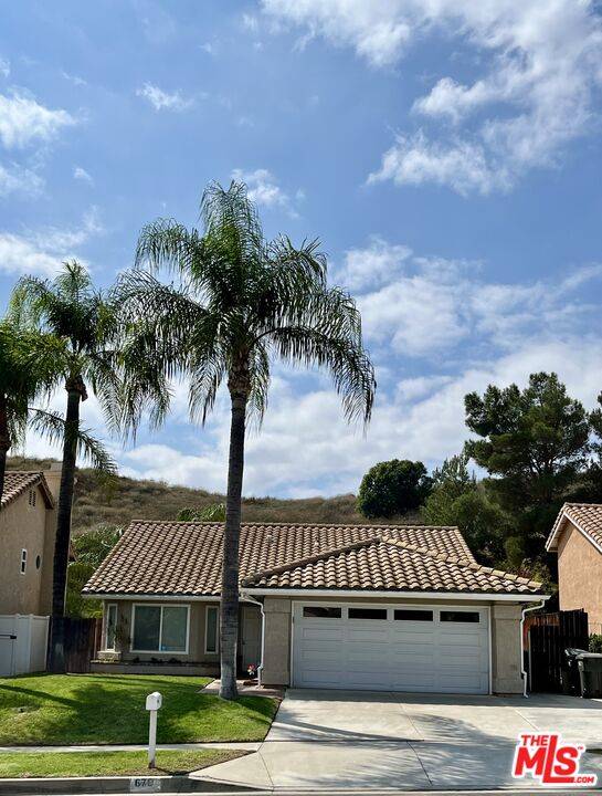 Corona, CA 92879,676 Terra Dr