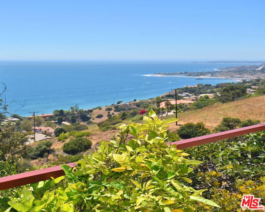 Malibu, CA 90265,3279 Rambla Pacifico St