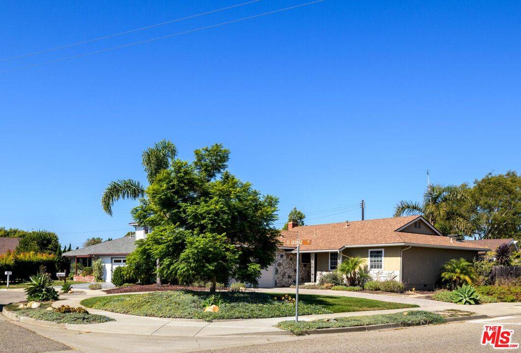 Goleta, CA 93117,97 Saint George Pl