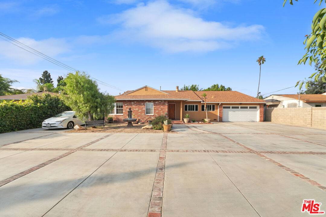 North Hills, CA 91343,15729 Rayen St