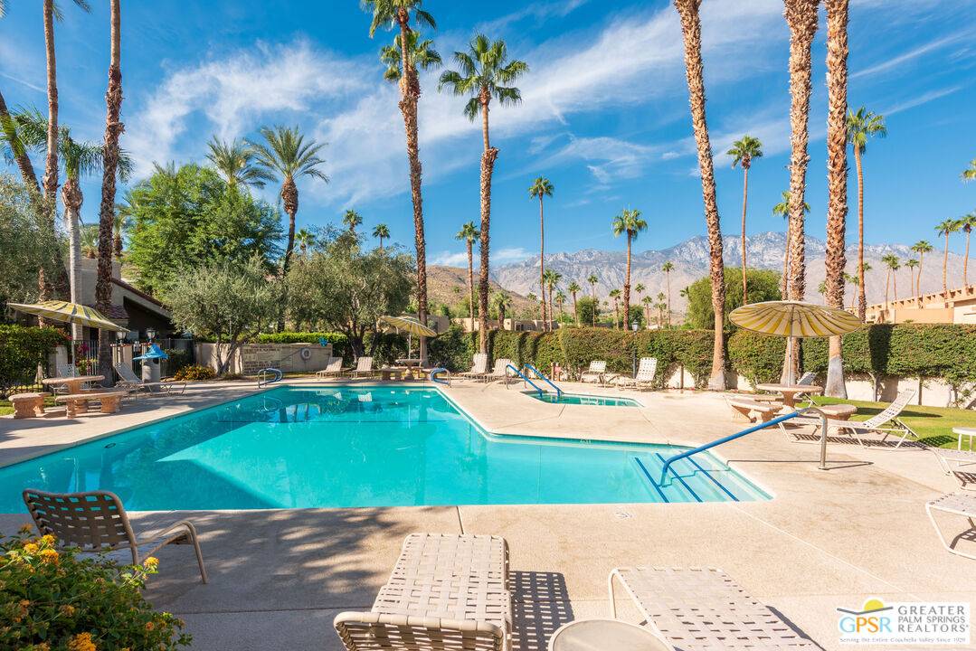 Palm Springs, CA 92264,2700 Lawrence Crossley Rd #81