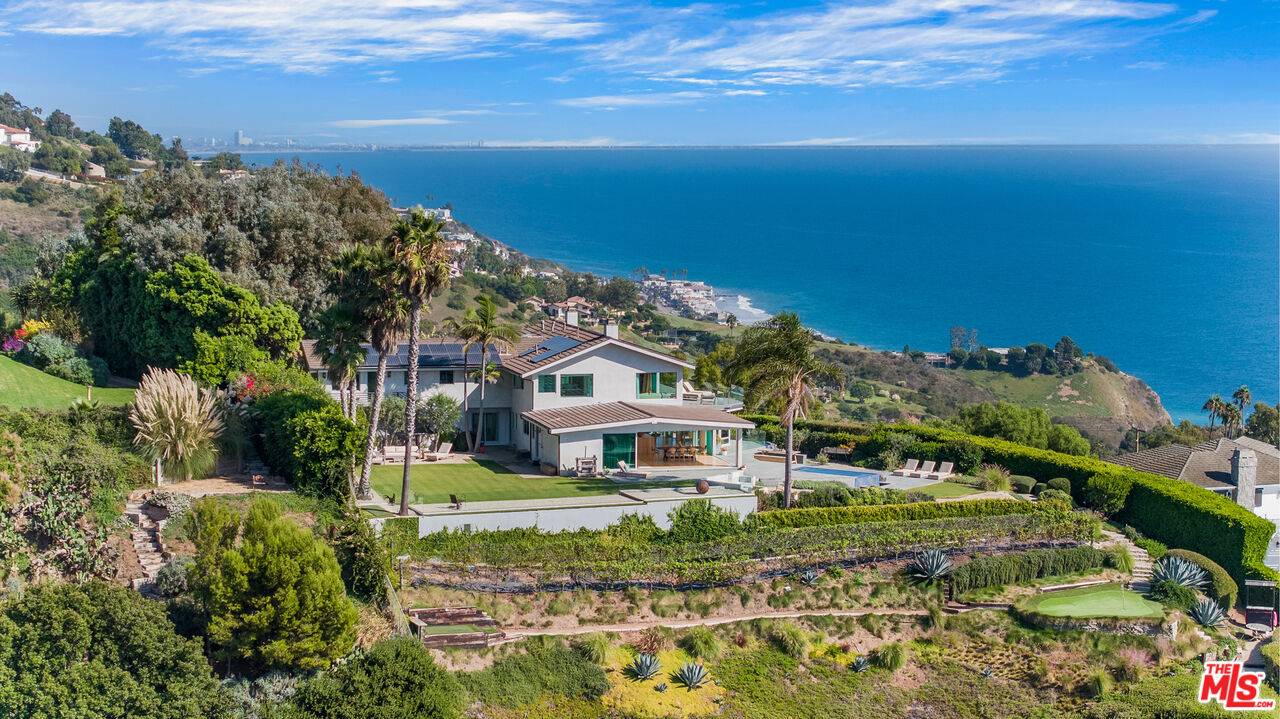 Malibu, CA 90265,22407 Carbon Mesa Rd