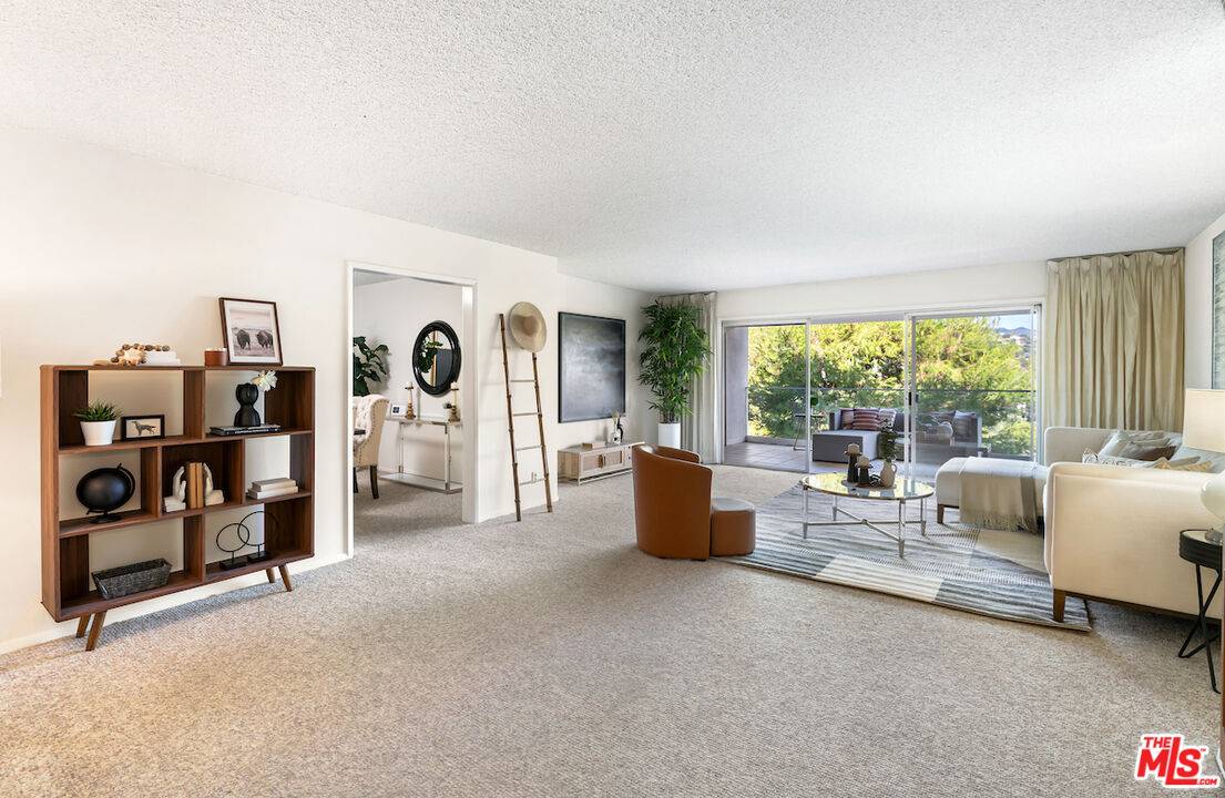 Pacific Palisades, CA 90272,17339 Tramonto Dr #201