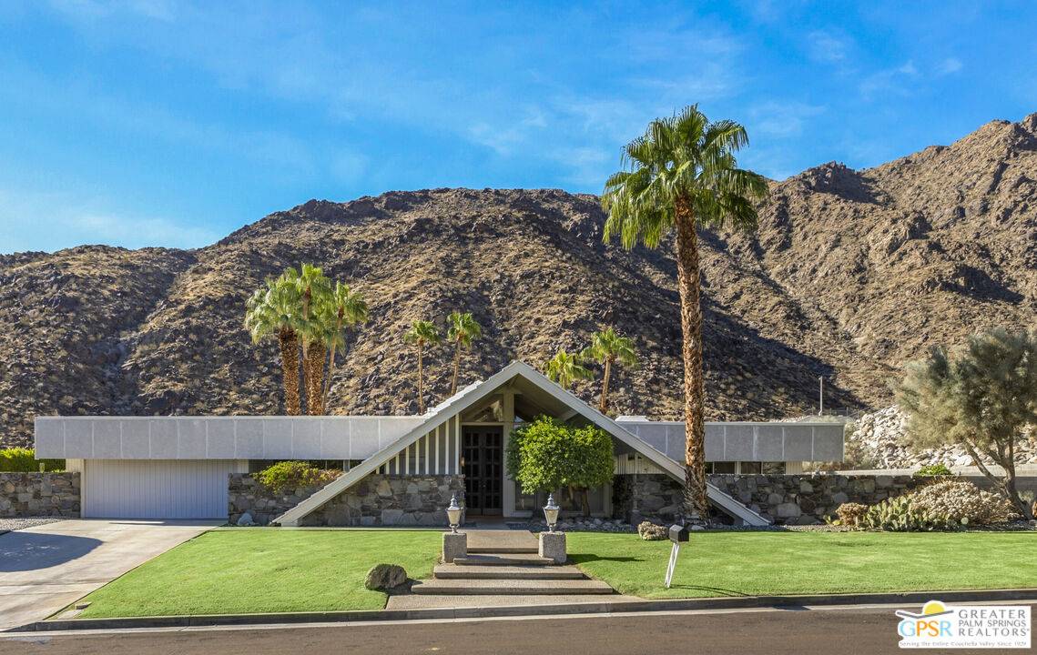 Palm Springs, CA 92262,925 W Crescent Dr