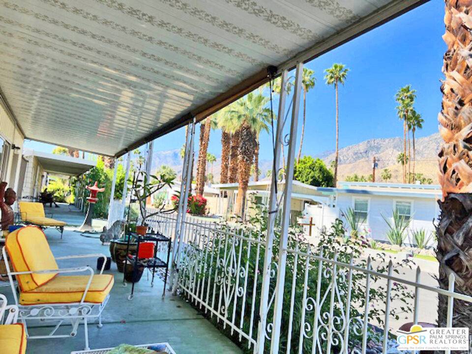 Palm Springs, CA 92264,272 Araby St