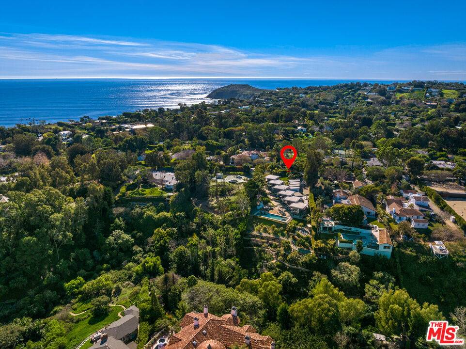 Malibu, CA 90265,28827 Grayfox St