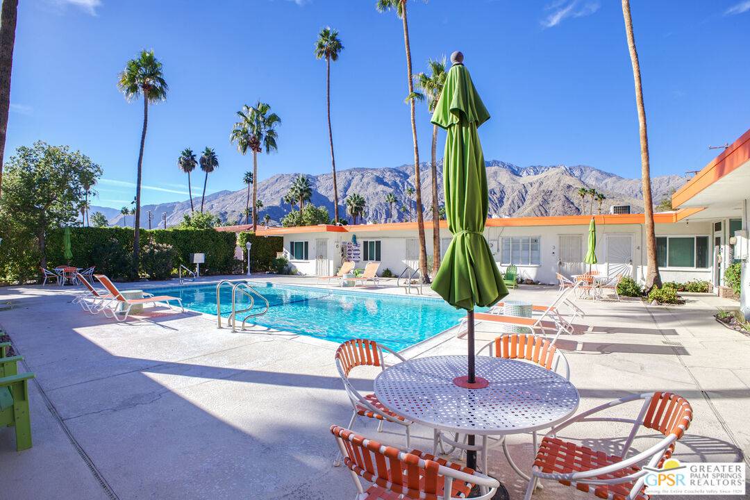 Palm Springs, CA 92262,314 E Stevens Rd #10