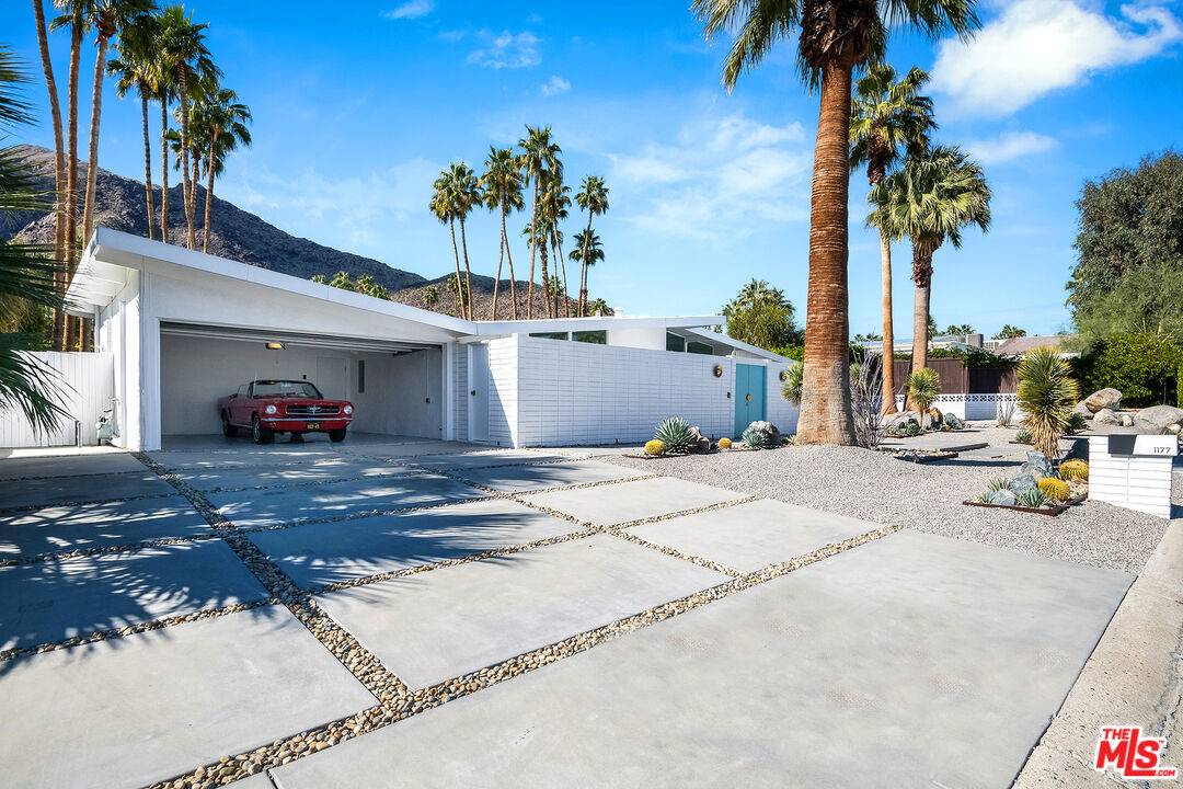 Palm Springs, CA 92262,1177 N Vista Vespero