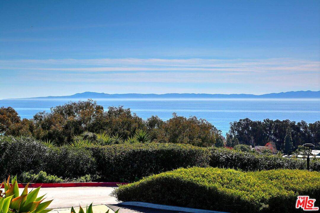 Santa Barbara, CA 93109,614 Sunrise Vista Way