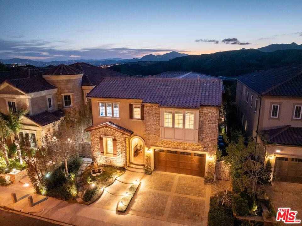 Porter Ranch, CA 91326,12015 N Ricasoli Way