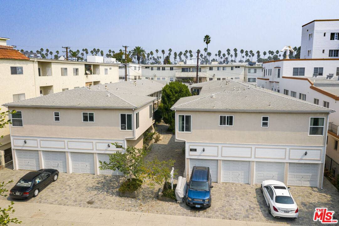 Santa Monica, CA 90403,943 2nd St