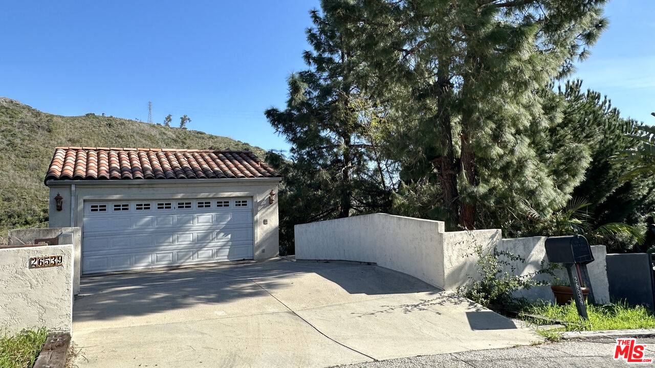 Malibu, CA 90265,26539 Ocean View Dr