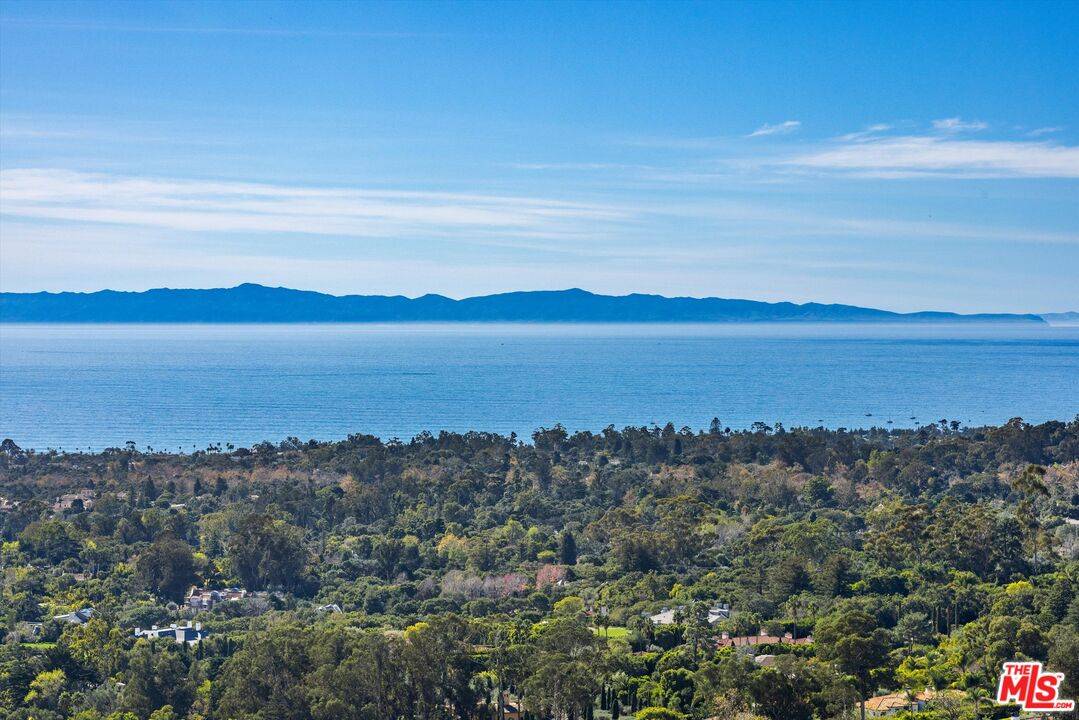 Montecito, CA 93108,1385 Oak Creek Canyon Rd