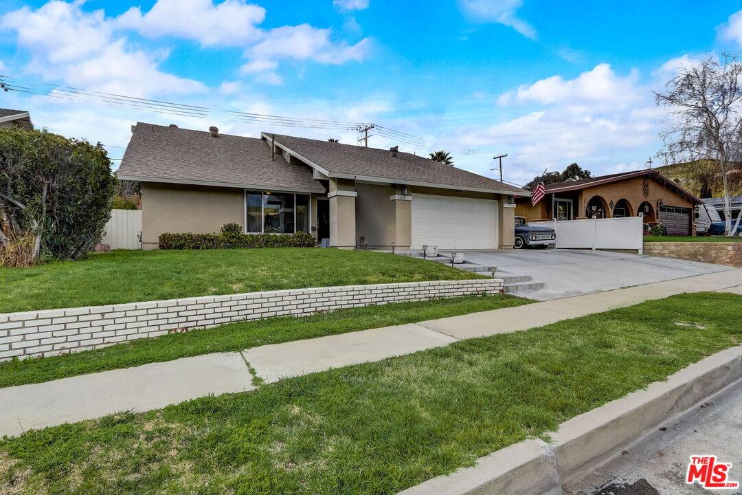 Santa Clarita, CA 91351,28007 Foxlane Dr