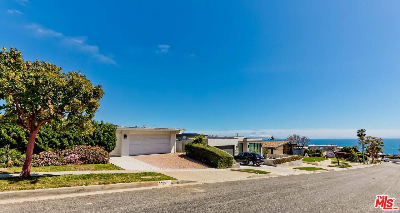 Malibu, CA 90265,3736 Seahorn Dr