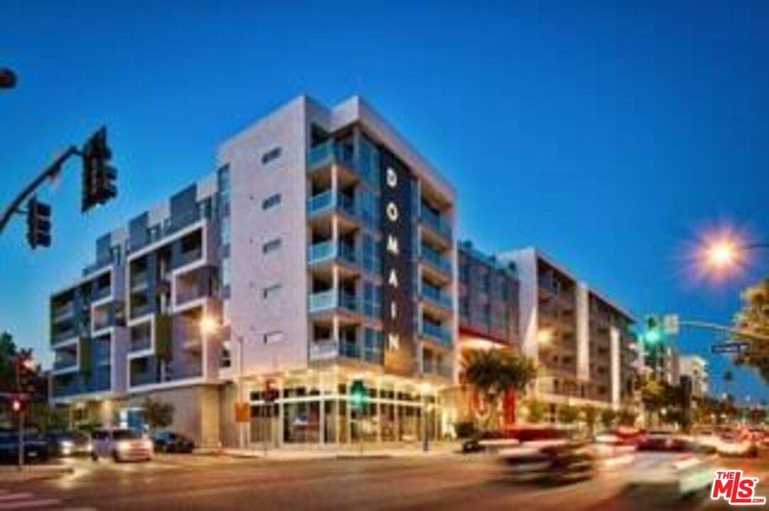 West Hollywood, CA 90046,7141 Santa Monica Blvd #617