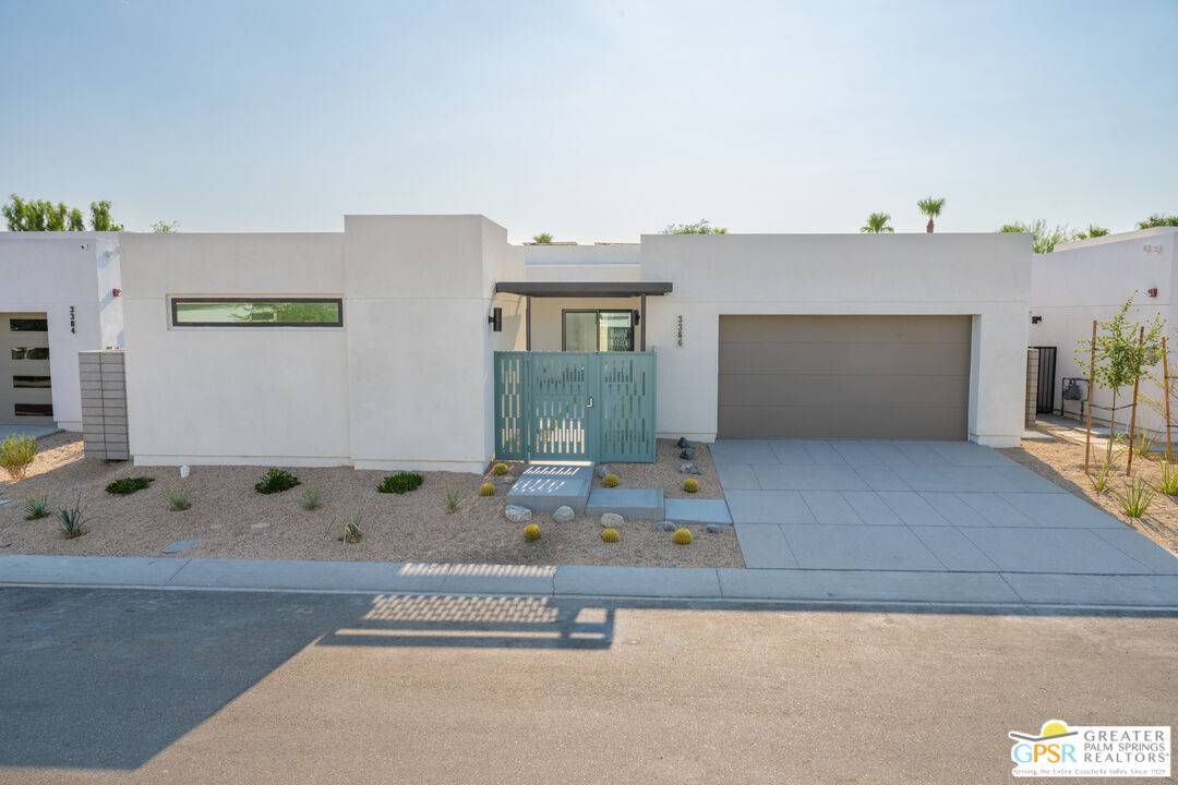 Palm Springs, CA 92262,3366 Ambassador Dr #Lot 203