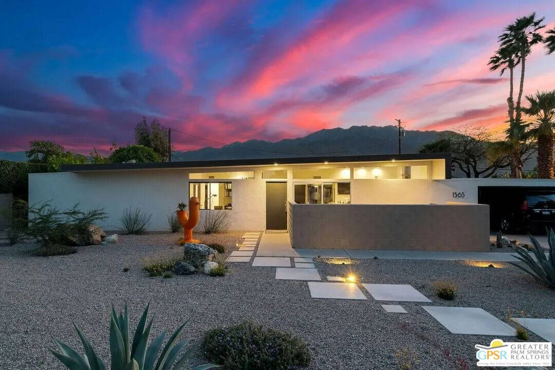 Palm Springs, CA 92262,1565 Via Roberto Miguel