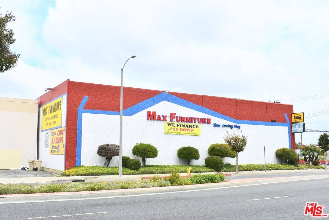 Gardena, CA 90249,1617 W Rosecrans Ave