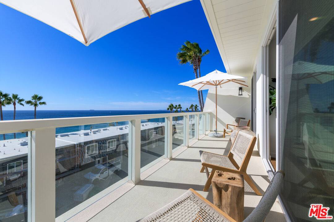 Malibu, CA 90265,11968 Oceanaire Ln