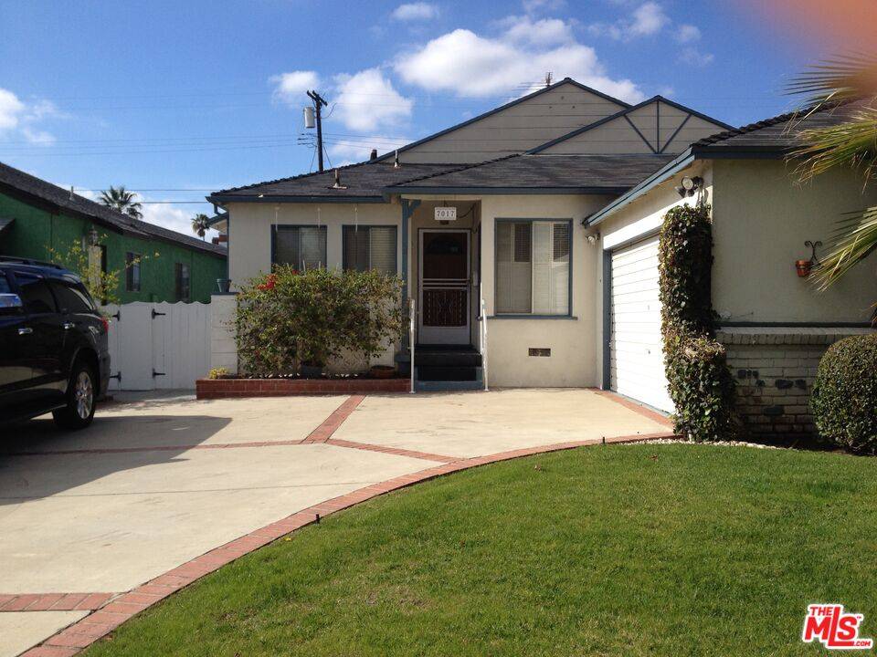 Van Nuys, CA 91405,7017 Matilija Ave