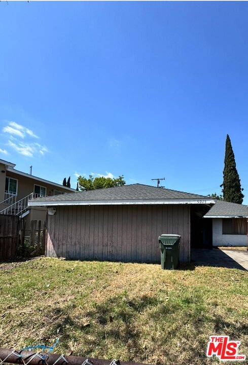 Bell Gardens, CA 90201,5915 Ludell St