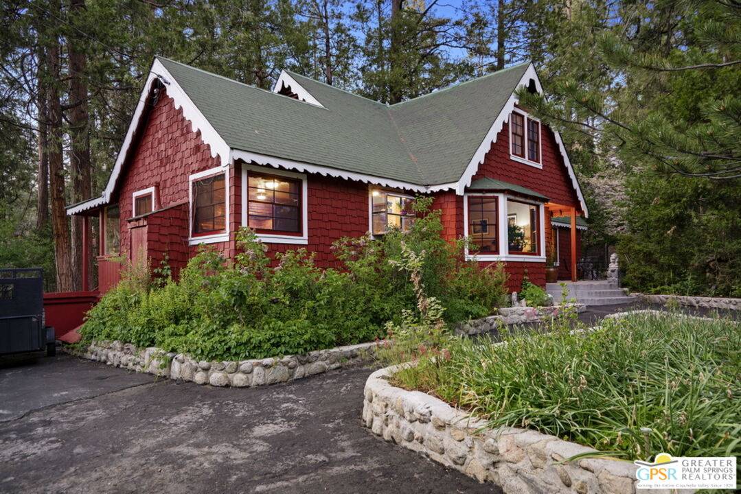 Idyllwild, CA 92549,54520 S CIRCLE DR