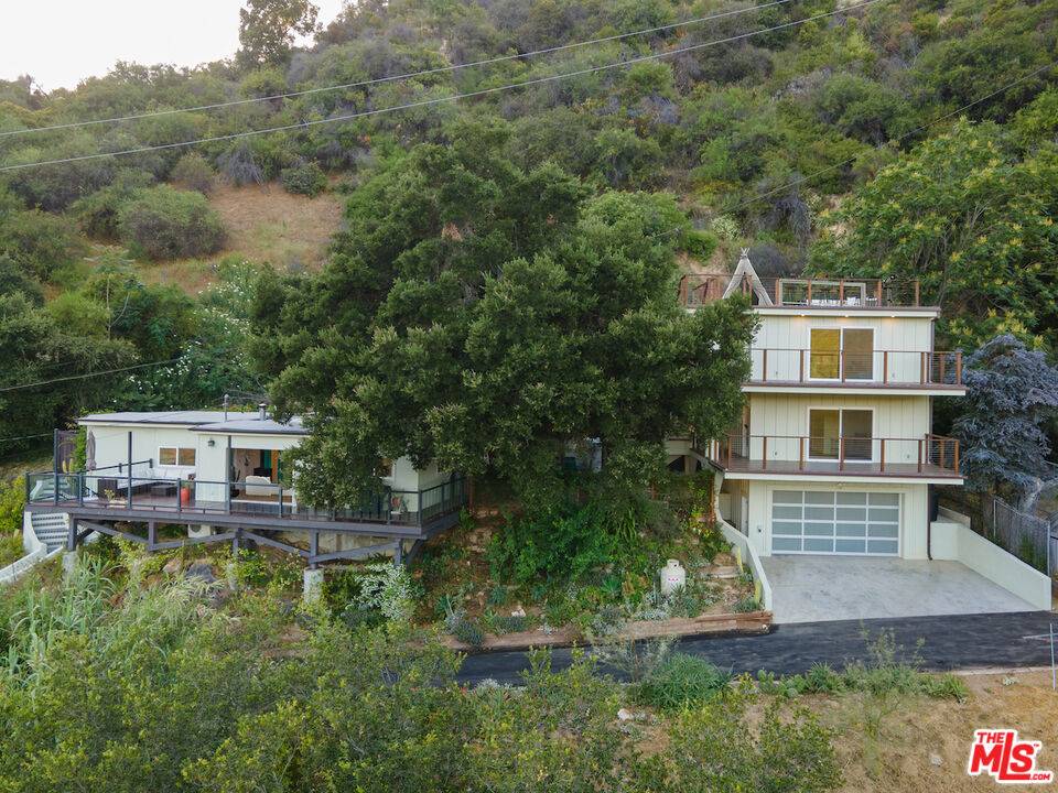 Topanga, CA 90290,563 Canon View Trl