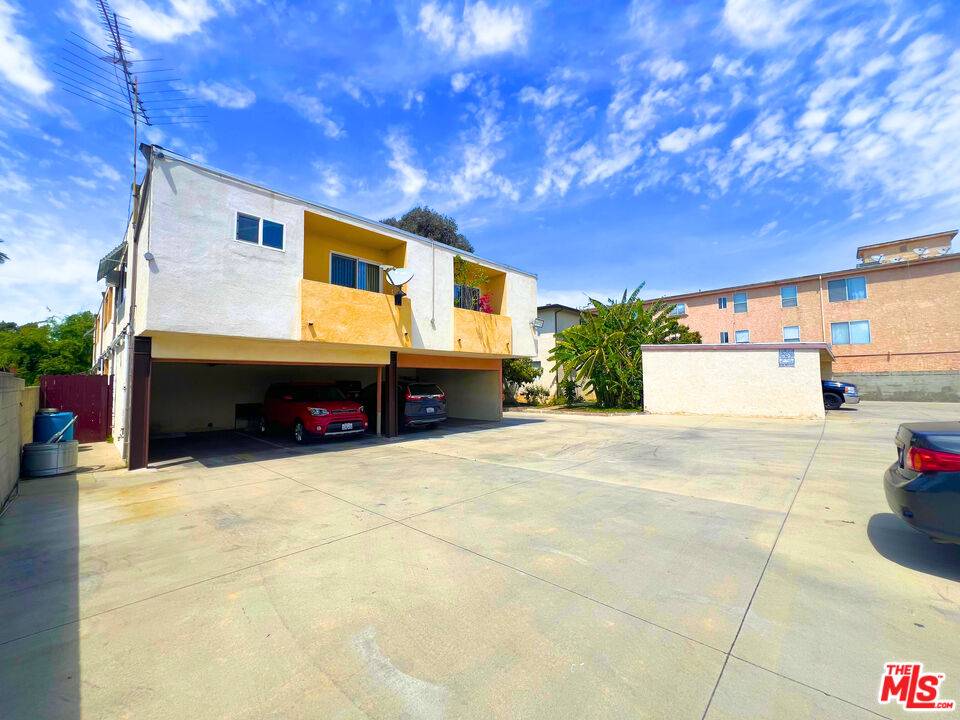 Van Nuys, CA 91401,6438 Mammoth Ave