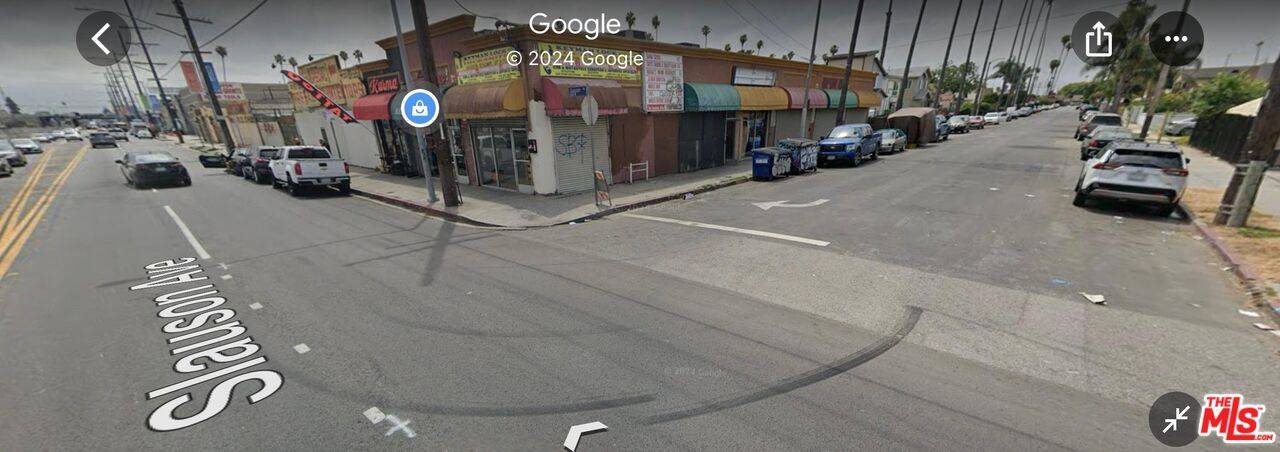 Los Angeles, CA 90044,676 W Slauson Ave