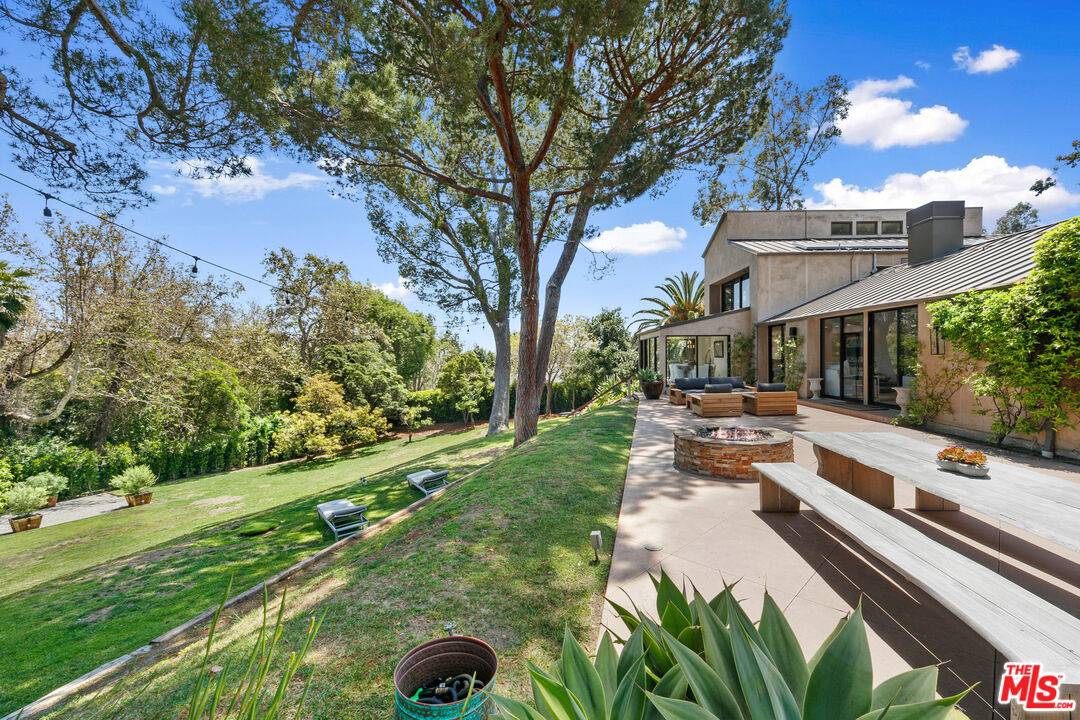 Malibu, CA 90265,6424 Sycamore Meadows Dr