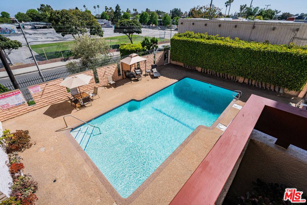 Playa Del Rey, CA 90293,8001 Redlands St #207