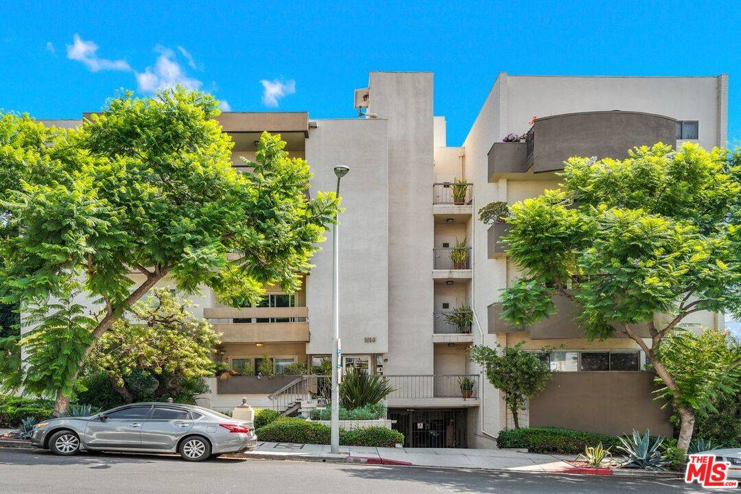 West Hollywood, CA 90069,1110 Hacienda Pl #306