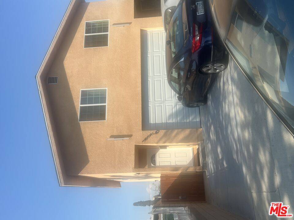 Inglewood, CA 90303,3805 W 111th St