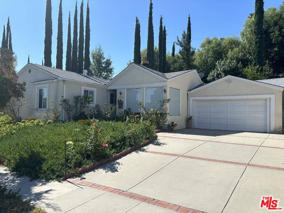 Tarzana, CA 91356,18154 Rancho St