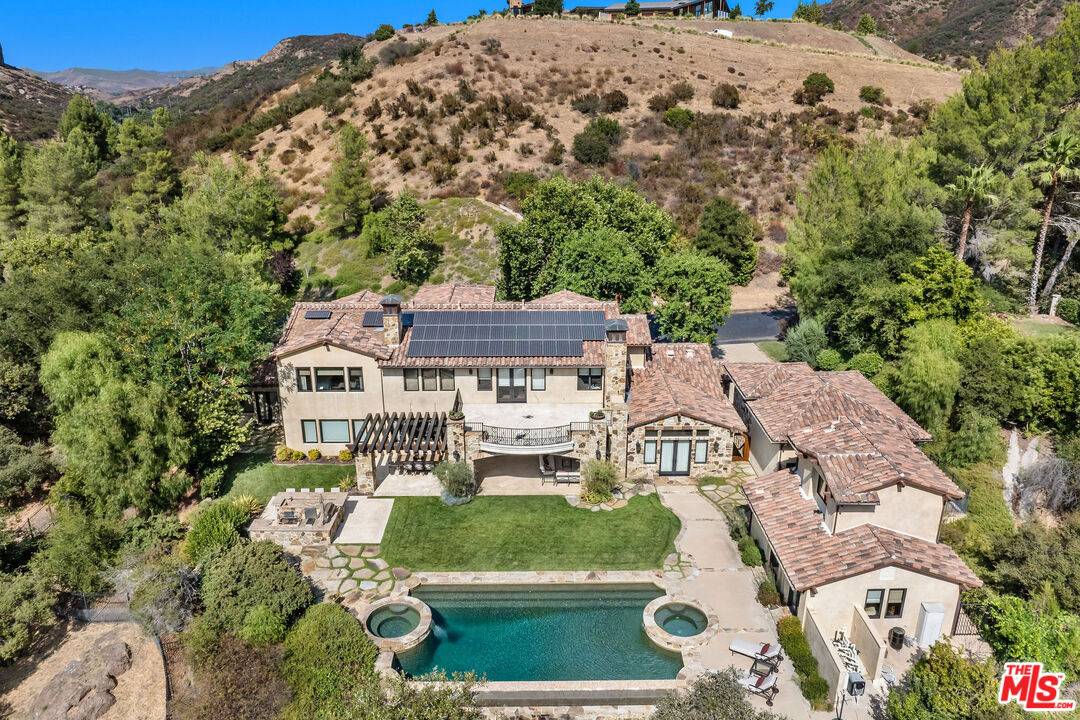 Westlake Village, CA 91361,1447 Country Ranch Rd