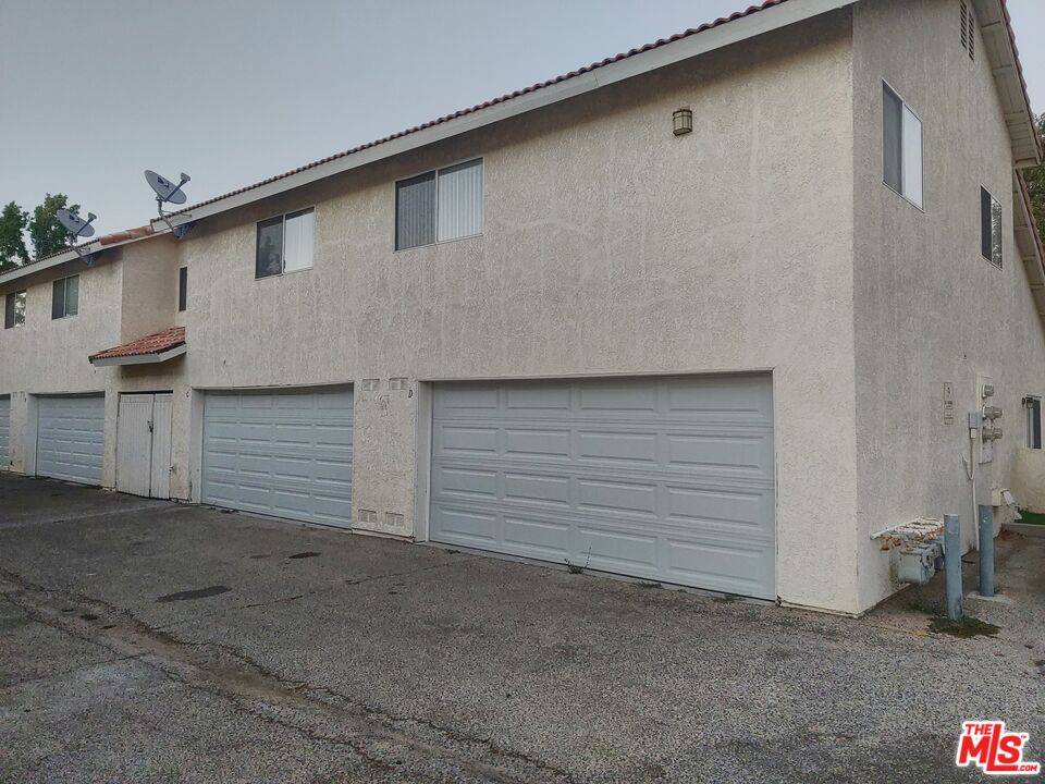 Lancaster, CA 93535,1628 Cactus Dr