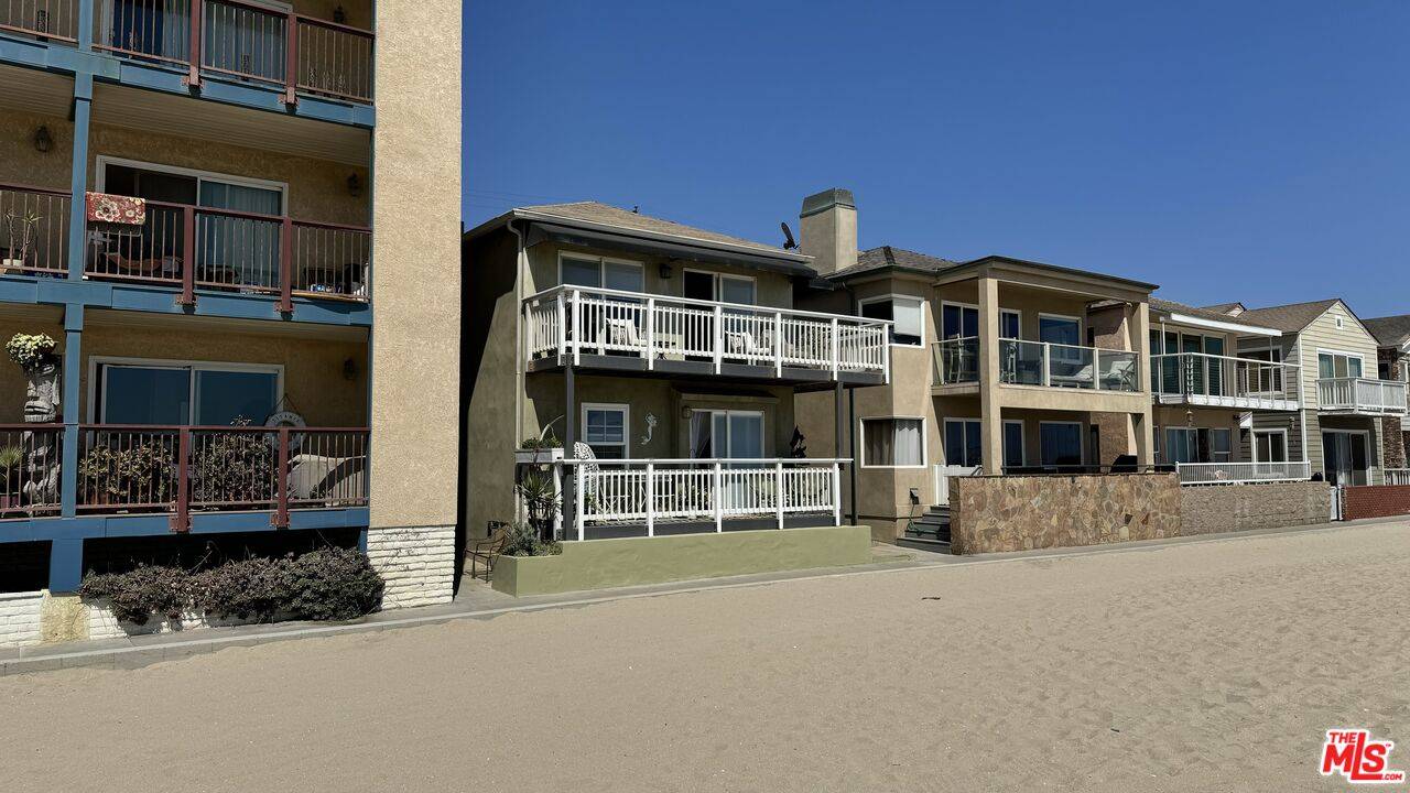 Seal Beach, CA 90740,1203 Seal Way